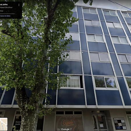Studio Confort - Clim - Ascenseur Cavaillon Ngoại thất bức ảnh